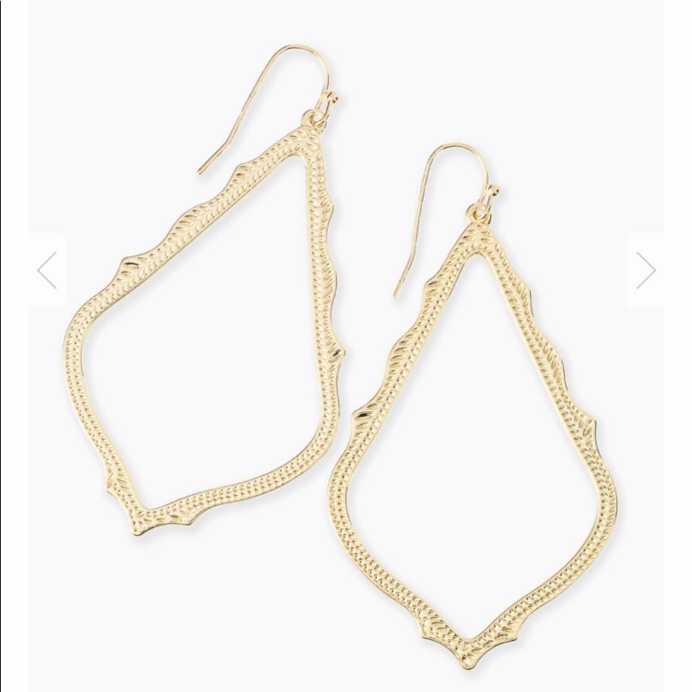 SOLD Kendra Scott Sophee drop earrings gold